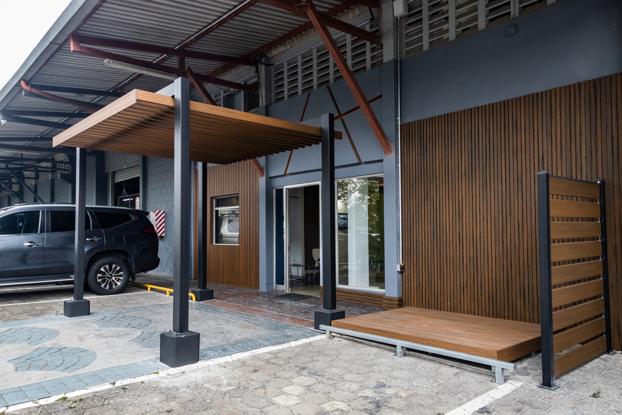http://Aditec%20Acabados%20Puertas%20Corredizas%20WPC
